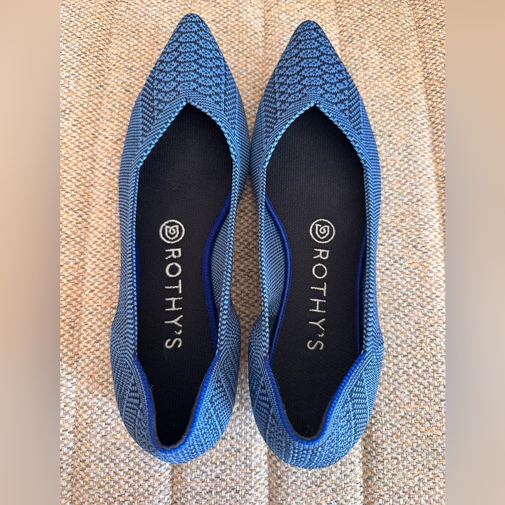 Euc Rothy’s Lapis Python Points Size 7.5 - image 1